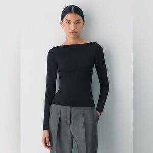 Aritzia Babaton Boatneck Longsleeve Top in Black